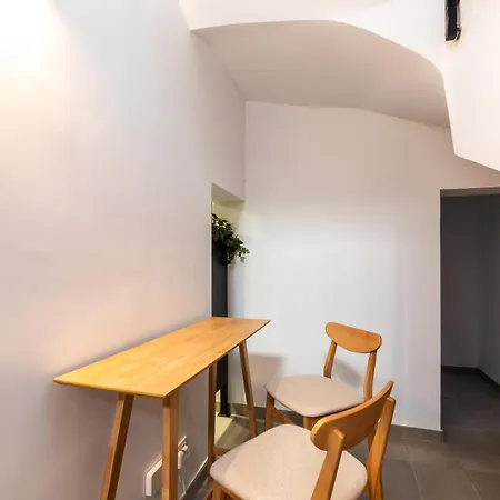 Apartamento Moontels Plaza De Vannes *