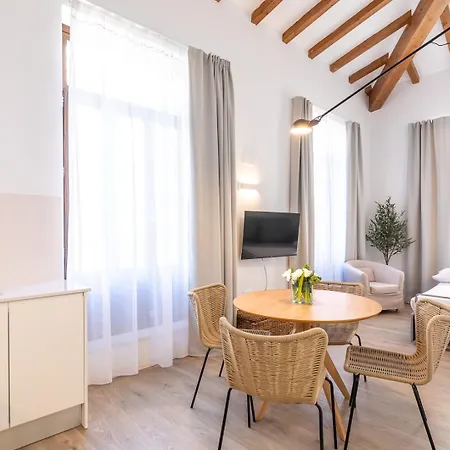 Apartamento Moontels Plaza De Vannes