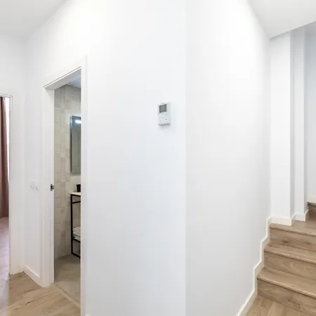Moontels Plaza De Vannes Apartment Valencia