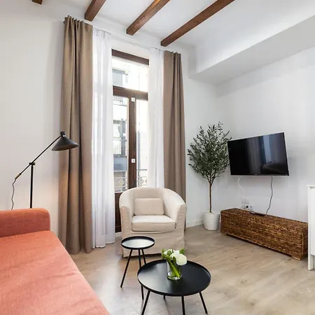 Apartment Moontels Plaza De Vannes *