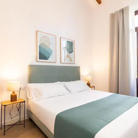 Apartment Moontels Plaza De Vannes